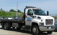 Hood's Automotive & Towing Towing Company Images